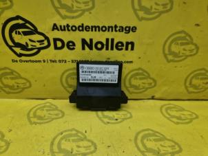 Używane Sterownik Rózne Volkswagen Caddy III (2KA,2KH,2CA,2CH) Cena € 50,00 Procedura marży oferowane przez de Nollen autorecycling