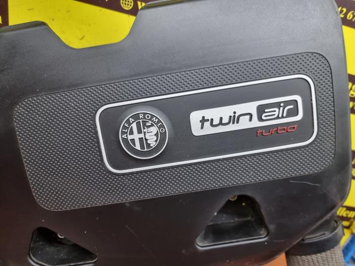 Boîtier filtre à air d'un Alfa Romeo MiTo (955) 0.9 TwinAir 2017