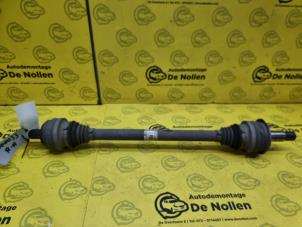 Used Drive shaft, rear right Mercedes C (W205) C-200d 2.2 16V Price € 140,00 Margin scheme offered by de Nollen autorecycling