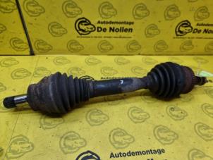 Used Front drive shaft, left Landrover Vogue Price € 150,00 Margin scheme offered by de Nollen autorecycling