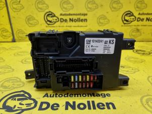 Gebrauchte Sicherungskasten Opel Corsa D 1.0 Preis € 30,00 Margenregelung angeboten von de Nollen autorecycling
