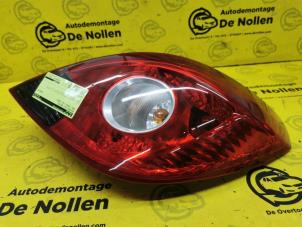 Usados Luz trasera derecha Opel Corsa D 1.0 Precio € 20,00 Norma de margen ofrecido por de Nollen autorecycling