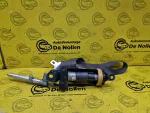 Used Front seatbelt, right Volvo S70 2.5 20V Price € 50,00 Margin scheme offered by de Nollen autorecycling