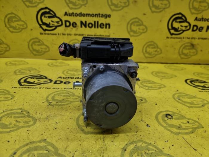 Begagnade ABS-pump Citroen C1 1.0 12V Pris € 24,00 Marginaltabell erbjuds av autodemontage denollen