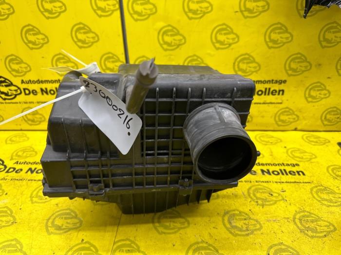 Cuerpo de filtro de aire de un Renault Master IV (EV/HV/UV/VA/VB/VD/VF/VG/VJ) 2.3 dCi 145 16V FWD 2014