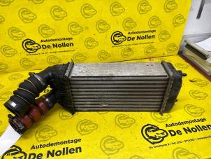 Intercooler d'un Peugeot 2008 (CU) 1.6 e-HDi FAP 2014