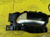 Door handle 4-door, front left from a Peugeot 2008 (CU), 2013 / 2019 1.6 e-HDi FAP, MPV, Diesel, 1.560cc, 68kW (92pk), FWD, DV6DTED; 9HP, 2013-03 / 2019-12, CU9HP 2014