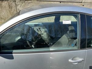 Used Door window 2-door, left Volkswagen New Beetle (9C1/9G1) 2.0 Price € 40,00 Margin scheme offered by de Nollen autorecycling