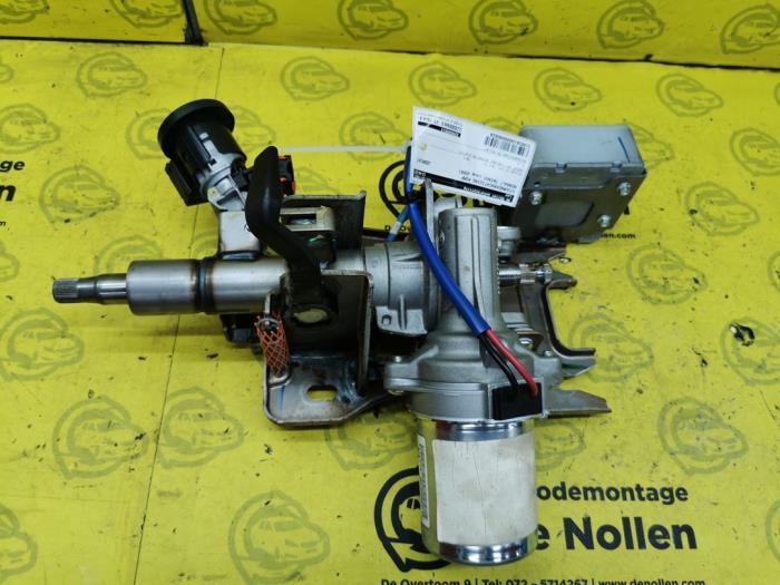 Usagé Pompe de direction Renault Twingo II (CN) 1.2 16V Prix sur demande proposé par autodemontage denollen