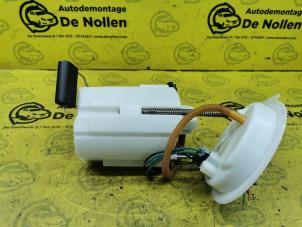 Usagé Pompe carburant électrique Mini Mini (F56) 2.0 16V Cooper S Prix € 70,00 Règlement à la marge proposé par de Nollen autorecycling