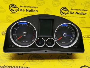 Usados Cuentakilómetros Volkswagen Golf V (1K1) 2.0 GTI 16V Precio de solicitud ofrecido por de Nollen autorecycling