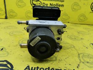 Used ABS pump Opel Agila (A) 1.2 16V Twin Port Price € 75,00 Margin scheme offered by de Nollen autorecycling