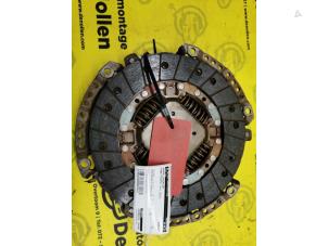 Used Clutch plate Ford Fiesta 6 (JA8) 1.0 Ti-VCT 12V 65 Van Price on request offered by de Nollen autorecycling
