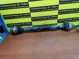 Used Front drive shaft, right Volkswagen Golf V (1K1) 2.0 GTI 16V Price on request offered by de Nollen autorecycling