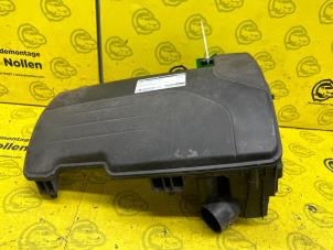 Used Air box Renault Twingo II (CN) 1.2 16V Price € 30,00 Margin scheme offered by de Nollen autorecycling
