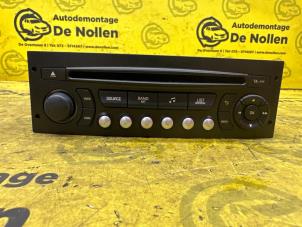Gebrauchte Radio CD Spieler Citroen C3 (SC) 1.0 Vti 68 12V Preis auf Anfrage angeboten von de Nollen autorecycling