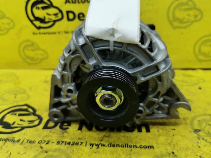 Begagnade Dynamo Volkswagen Passat (3B2) 1.6 Pris € 50,00 Marginaltabell erbjuds av autodemontage denollen