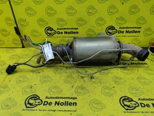 Usados Filtro de hollín Volkswagen Crafter 2.5 TDI 30/32/35 Precio de solicitud ofrecido por de Nollen autorecycling