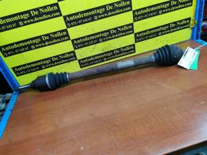 Used Front drive shaft, right Peugeot 207/207+ (WA/WC/WM) 1.6 16V VTi Price € 29,99 Margin scheme offered by de Nollen autorecycling