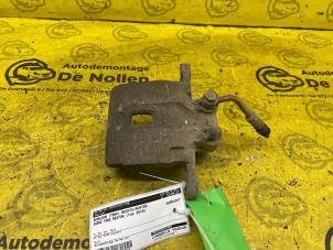 Used Rear brake calliper, right Ssang Yong Rexton 2.7 Xdi RX270 XVT 16V Price on request offered by de Nollen autorecycling