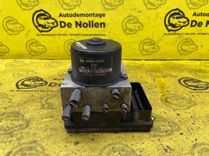 Gebrauchte ABS Pumpe Ssang Yong Rexton 2.7 Xdi RX270 XVT 16V Preis auf Anfrage angeboten von autodemontage denollen