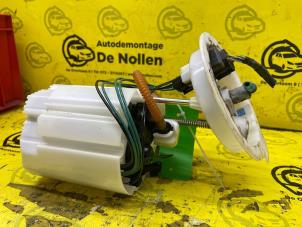 Used Petrol pump Mini Mini Cabrio (F57) 2.0 16V Cooper S Price € 50,00 Margin scheme offered by de Nollen autorecycling