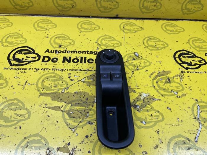 Usados Interruptor de ventanilla eléctrica Renault Twingo III (AH) ZE R80 Precio € 40,00 Norma de margen ofrecido por autodemontage denollen