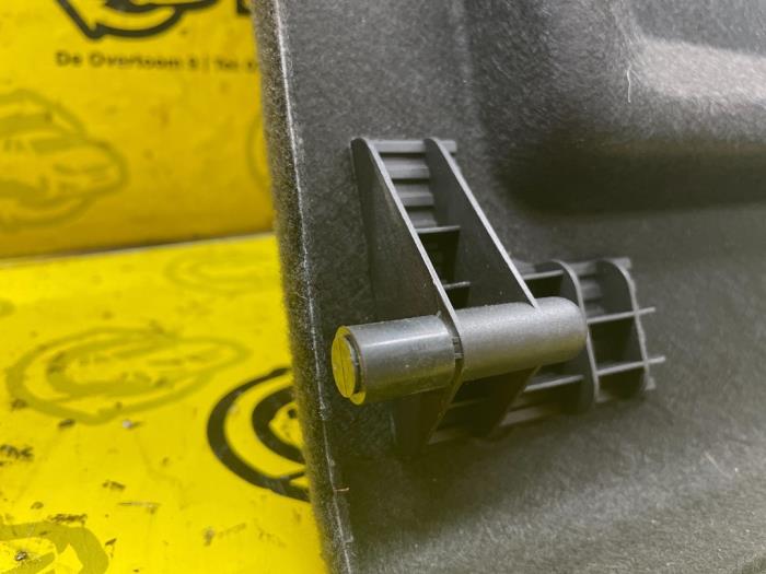 Parcel shelf Volkswagen Tiguan 1.4 TSI 16V 4Motion 5NA867769N