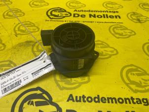 Usados Medidor de masa de aire Volvo V40 (VW) 2.0 16V Precio € 29,99 Norma de margen ofrecido por de Nollen autorecycling