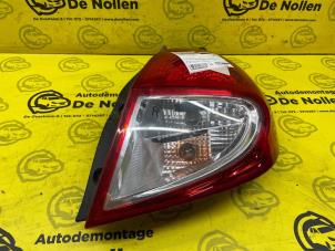 Used Taillight, right Renault Clio III (BR/CR) 1.5 dCi 75 FAP Price € 45,00 Margin scheme offered by de Nollen autorecycling