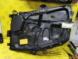 Usagé Mécanique vitre 4portes avant droite Ford Fusion Prix € 50,00 Règlement à la marge proposé par de Nollen autorecycling