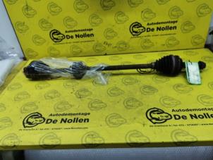 Used Front drive shaft, right Toyota Yaris (P1) 1.3 16V VVT-i Price € 25,99 Margin scheme offered by de Nollen autorecycling