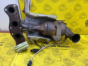 Used Exhaust manifold + catalyst Peugeot 208 I (CA/CC/CK/CL) 1.4 16V Price € 225,00 Margin scheme offered by de Nollen autorecycling