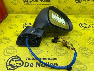 Used Wing mirror, right Peugeot 308 (4A/C) 1.6 VTI 16V Price € 100,00 Margin scheme offered by de Nollen autorecycling