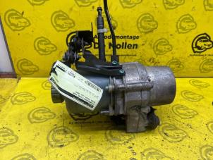 Used Power steering pump Skoda Fabia (6Y2) 1.4i 16V Price € 200,00 Margin scheme offered by de Nollen autorecycling