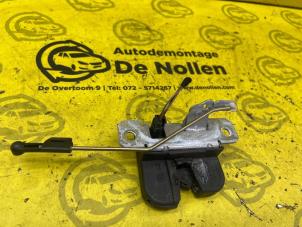 Usados Mecanismo de cierre del portón trasero Seat Ibiza III (6L1) 1.9 TDI FR Precio € 20,00 Norma de margen ofrecido por de Nollen autorecycling