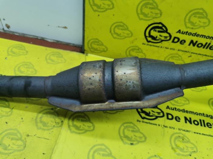 Front pipe + catalyst from a Volkswagen New Beetle (9C1/9G1) 2.0 1999