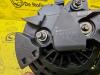 Dynamo från en Mercedes-Benz Sprinter 2t (901/902) 208 CDI 16V 2002
