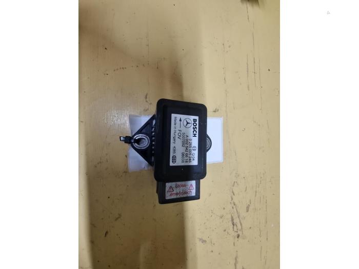 Gebrauchte Airbag Sensor Mercedes Sprinter 3,5t (906.63) Preis € 25,00 Margenregelung angeboten von autodemontage denollen