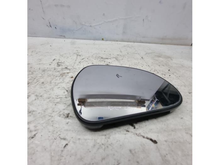 Mirror glass, right from a Peugeot 207/207+ (WA/WC/WM) 1.4 2007