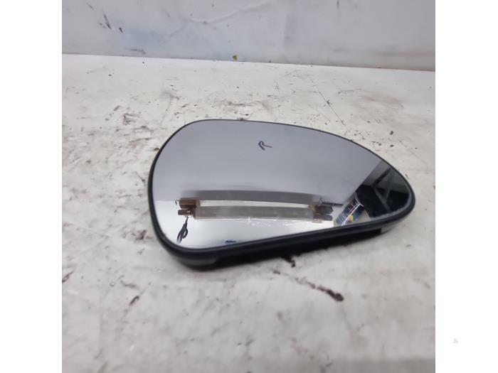 Mirror glass, right from a Peugeot 207/207+ (WA/WC/WM) 1.4 2007