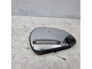 Gebrauchte Spiegelglas rechts Peugeot 207/207+ (WA/WC/WM) 1.4 Preis € 15,00 Margenregelung angeboten von de Nollen autorecycling