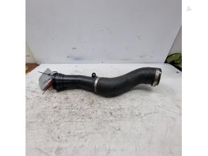 Used Air intake hose BMW 1 serie (F21) 116i 1.6 16V Price € 45,00 Margin scheme offered by de Nollen autorecycling