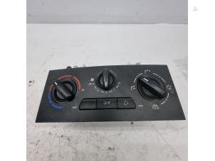 Used Heater control panel Peugeot Partner (GC/GF/GG/GJ/GK) 1.6 HDI, BlueHDI 75 Price € 50,00 Margin scheme offered by de Nollen autorecycling