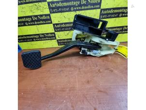 Used Brake pedal BMW 5 serie (F10) 523i 24V Price € 52,50 Margin scheme offered by de Nollen autorecycling