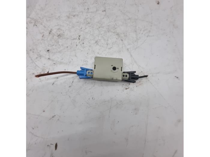 Begagnade Sensor (övriga) BMW 5 serie (F10) 523i 24V Pris € 20,00 Marginaltabell erbjuds av autodemontage denollen