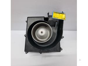 Używane Silnik wentylatora nagrzewnicy Nissan Almera (N16) 1.8 16V Cena € 100,00 Procedura marży oferowane przez de Nollen autorecycling