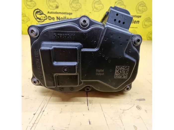 Throttle body from a Ford Fiesta 7 1.5 EcoBoost 12V ST 2019