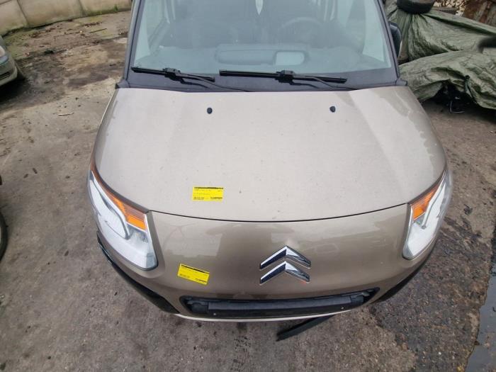 Używane Maska Citroen C3 Picasso (SH) 1.4 16V VTI 95 Cena € 200,00 Procedura marży oferowane przez autodemontage denollen