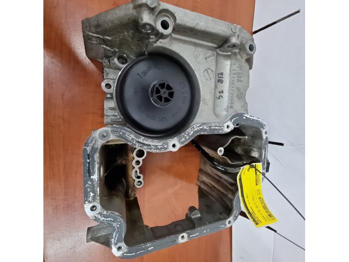Gebrauchte Ölwanne Dacia Sandero II 0.9 TCE 12V Preis € 50,00 Margenregelung angeboten von autodemontage denollen